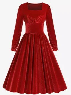 Robe glamour vintage années 1950 noire manches longues col carré style rockabilly