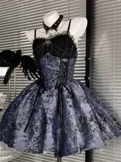 Robe Gothic Lolita à lacets rouge et noire manches longues corset épaules dénudées JSK avec boléro en dentelle