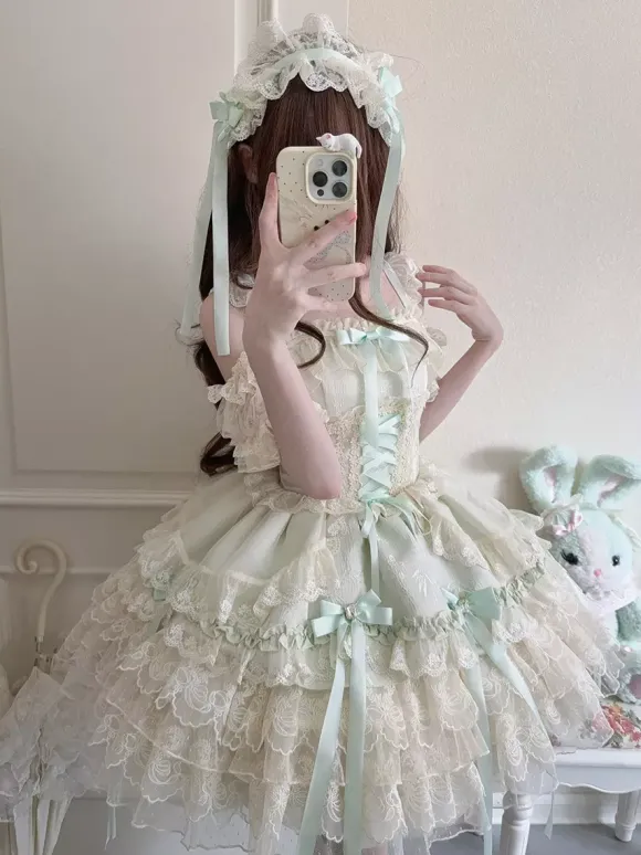 Robe Hime Lolita en dentelle douce à volants et n艙ud dans le dos courte