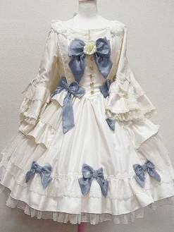 Robe Lolita classique OP Alice Black Hime manches longues en dentelle à volants Bow Button Lolita Robe une pièce avec des fleurs rouges Déguisements
