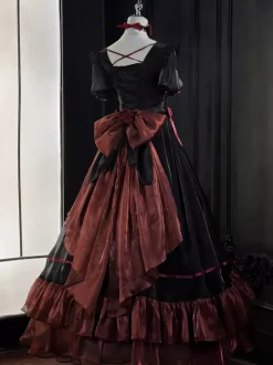 Robe Lolita douce en maille de soie à manches courtes robe à volants superposés style thé robe longue