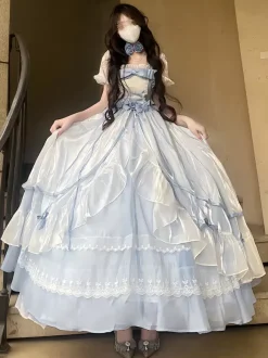 Robe Lolita douce en maille de soie à manches courtes robe à volants superposés style thé robe longue