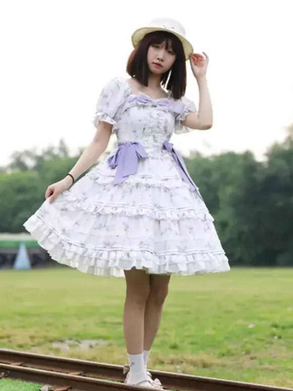 Robe Lolita douce en polyester à manches courtes