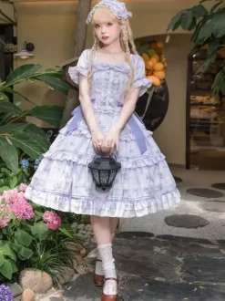 Robe Lolita douce en polyester à manches courtes