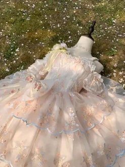 Robe Lolita douce sans manches fleurs brodées n艙uds en dentelle volants longue robe de princesse