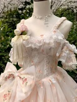 Robe Lolita douce sans manches fleurs brodées n艙uds en dentelle volants longue robe de princesse