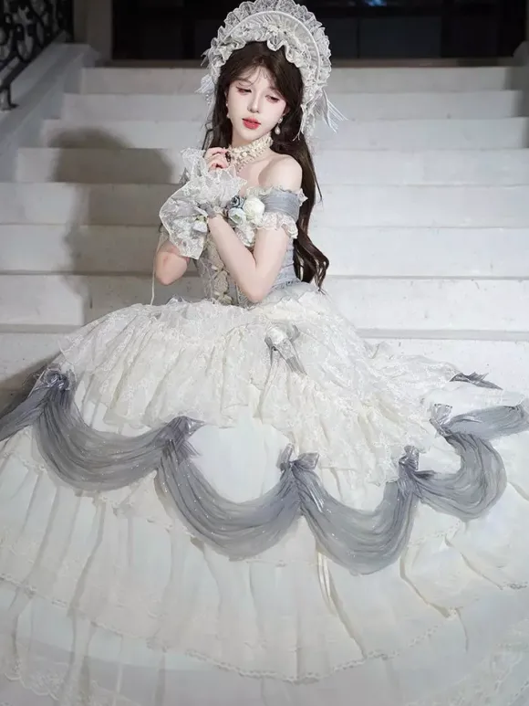 Robe Lolita fée blanche à volants épaules dénudées longueur au sol robe de bal Lolita pour tea party