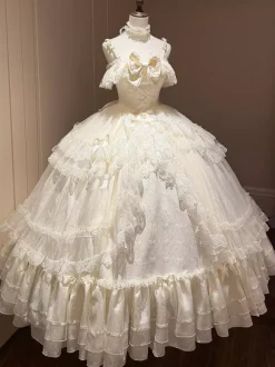 Robe Lolita féerique bleu ciel en dentelle à volants multiples idéale pour un goûter.