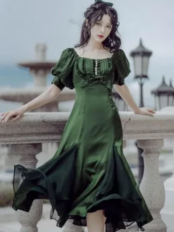 Robe Lolita OP À Lacets À Volants Robe Une Pièce Lolita À Manches Courtes Bordeaux