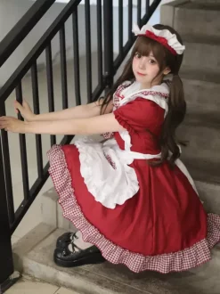 Robe Lolita Sweet Maid Costume Cosplay Rouge Velours Volants Uniforme