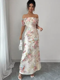 Robe longue dos nu à volants fermeture éclair imprimé floral épaules dénudées style romantique idéale pour un rendez-vous galant.