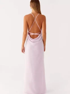 Robe longue dos nu à volants pour femme - Robe sans manches à bretelles et col bénitier ornée d'une fleur 3D - Soirée de gala d'été 2026
