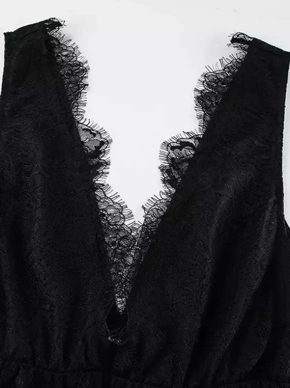 Robe longue en dentelle à volants et bordure cils pour femme - Robe d'été sexy à décolleté plongeant en V sans manches et à volants transparents - Idéale pour les fêtes d'été à la plage 2026