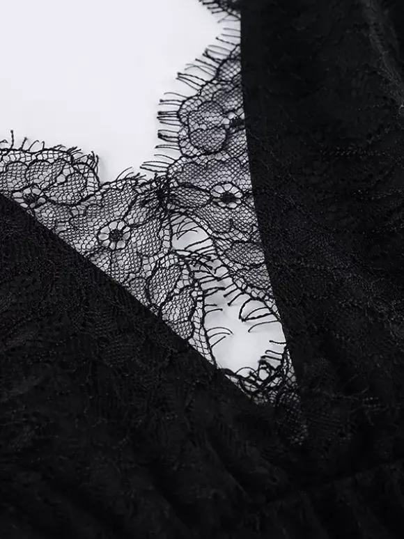 Robe longue en dentelle à volants et bordure cils pour femme - Robe d'été sexy à décolleté plongeant en V sans manches et à volants transparents - Idéale pour les fêtes d'été à la plage 2026
