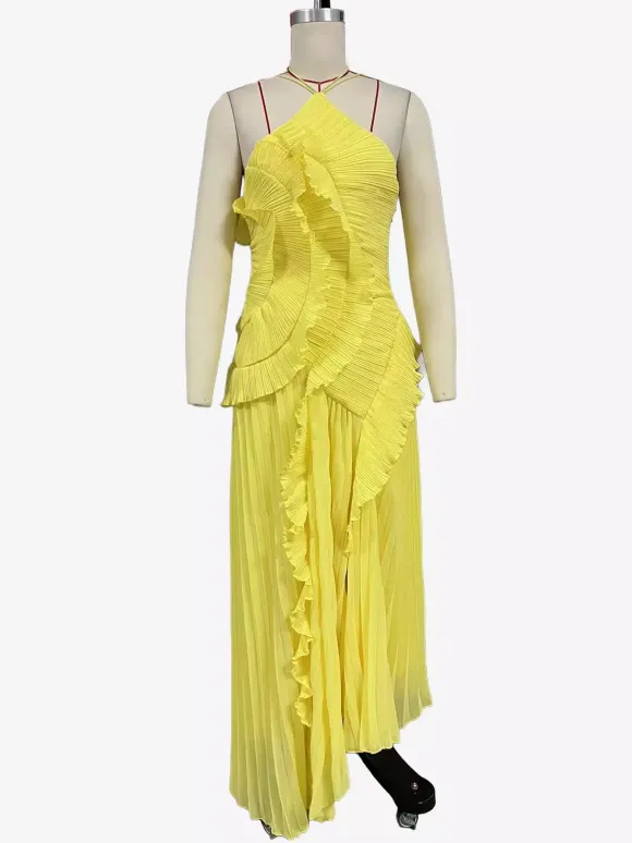 Robe longue en mousseline à volants et col licou avec ourlet irrégulier pour événements spéciaux 2026