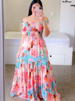 Robe longue imprimée à épaules dénudées et smocks pour femme - Robe d'été trapèze à manches courtes et volants - Idéale pour les vacances d'été à la plage 2026
