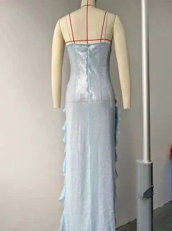 Robe longue moulante transparente à sequins bleus avec fente haute à volants 2026