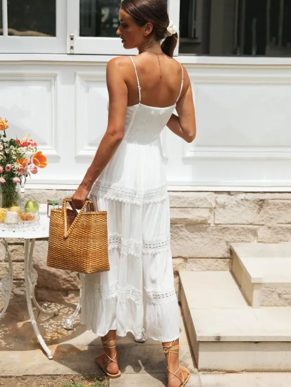 Robe longue nuisette en dentelle ajourée pour femme - Robe d'été bohème blanche à fines bretelles et volants - Collection été 2026