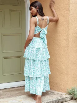 Robe longue nuisette à volants imprimée de fleurs pour femme - Robe d'été bohème à bretelles et à volants - Vacances d'été à la plage 2026
