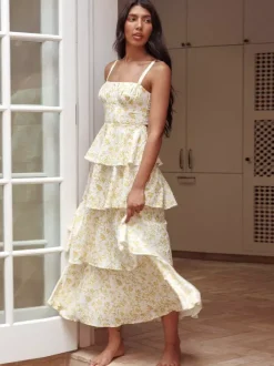 Robe longue nuisette à volants imprimée de fleurs pour femme - Robe d'été bohème à bretelles et à volants - Vacances d'été à la plage 2026