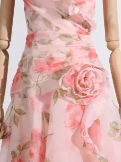 Robe longue rose à fleurs et épaules dénudées pour femme style élégant pour les soirées
