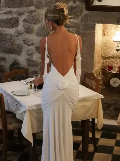 Robe longue sirène froncée dos nu à volants et rosettes pour femme 2026
