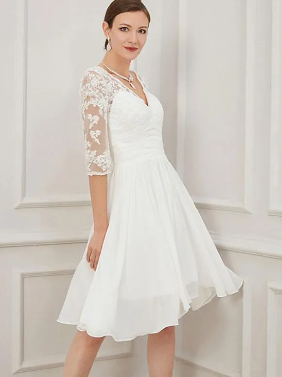 Robe mariée courte col en forme de coeur demi-manche en dentelle dos en V Robe de mariage simple
