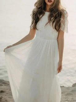Robe mariée simple col rond manche courte en dentelle longueur au sol en mousseline de soie Robe de mariée à la plage