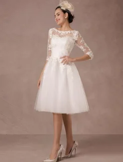 Robe mariée vintage col bateau demi-manche en dentelle jupe en tulle courte au dessus de genou Robe de mariage