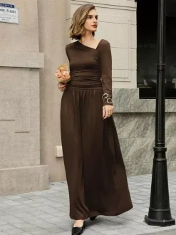 Robe maxi asymétrique à manches longues pour femme 2026