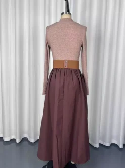Robe maxi trapèze à manches longues coupe trapèze en maille côtelée demi-zip et patchwork ceinture intégrée collection femme 2026