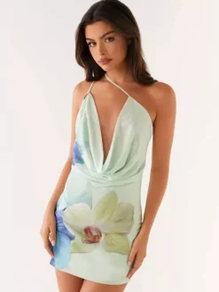 Robe midi en mousseline imprimée à fleurs bretelles chics col sans manches idéale pour l'été au quotidien.