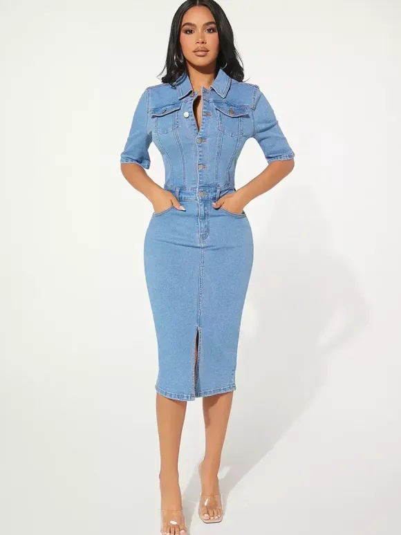 Robe midi moulante en jean délavé pour femme - Robe crayon bleue cintrée à boutons - Collection printemps-été 2026