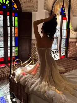 Robe midi transparente à imprimé floral 3D pour femme - Robe nuisette jaune beurre Fairycore à col en V - Idéale pour une soirée romantique à la plage en été 2026