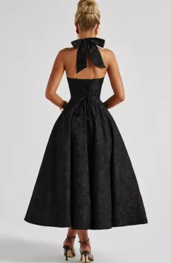 Robe mi-longue à fleurs rose pâle col licou coupe trapèze style vintage pour femme 2026