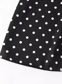 Robe mini dos nu à pois vintage pour femme - Robe d'été noire rétro à découpe en forme de goutte et col croisé - Idéale pour une soirée entre filles en 2026