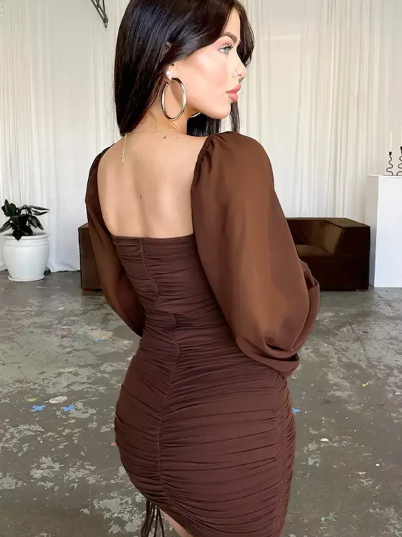 Robe mini moulante à manches lanternes transparentes col carré et fronces pour femme 2026