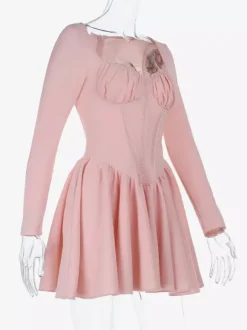 Robe mini rose trapèze style corset pour femme - Empiècements en dentelle Coquette manches longues - Fête d'anniversaire printanière 2026