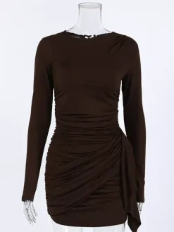 Robe moulante chic couleur café pour femme - Coupe mini à manches longues et fronces sexy - Tenue minimaliste pour le printemps 2026