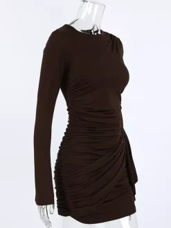 Robe moulante chic couleur café pour femme - Coupe mini à manches longues et fronces sexy - Tenue minimaliste pour le printemps 2026