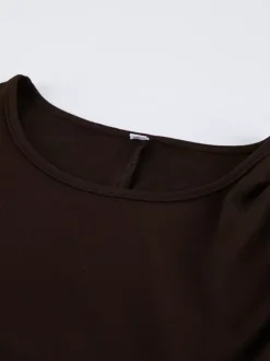 Robe moulante chic couleur café pour femme - Coupe mini à manches longues et fronces sexy - Tenue minimaliste pour le printemps 2026