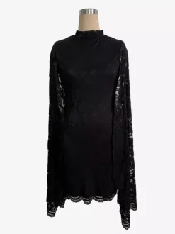 Robe moulante mini en dentelle florale à manches cape et col montant pour femme 2026