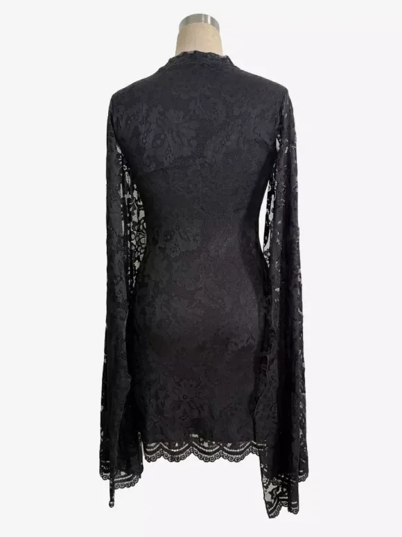 Robe moulante mini en dentelle florale à manches cape et col montant pour femme 2026