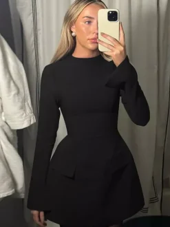 Robe moulante minimaliste à manches longues pour femme 2026