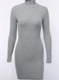 Robe moulante tricotée col montant manches longues gaine décontractée mini robes