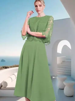 Robe mère de la mariée à col bijou et manches mi-longues en dentelle