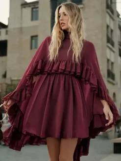 Robe nuisette courte en mousseline avec cape pour femme - Ensemble élégant à volants superposés 2 pièces - Idéale pour les invités de mariage les fêtes et les cocktails de printemps 2026