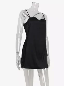 Robe nuisette mini en satin pour femme - Robe moulante sexy noire transparente avec dentelle sur les côtés - Tenue de soirée estivale 2026