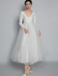 Robes de mariée courtes 2026 col en V manches longues A-ligne thé longueur robes de mariée personnalisation gratuite