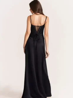 Robes De Soirée Bretelles Noires Lacets Robe Semi-Formelle Dos Nu